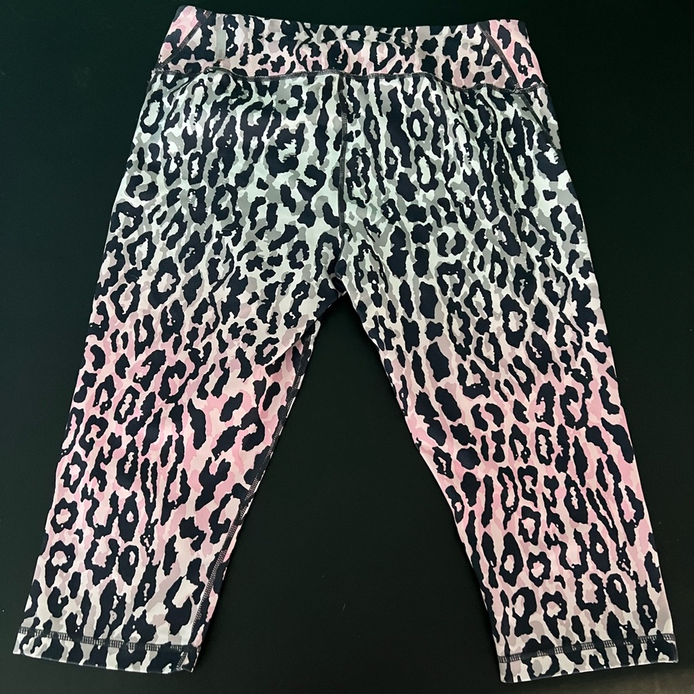 Zella Crop Cheetah Yoga Pants